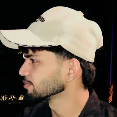 Rizwan Aslam, facial proportion researcher